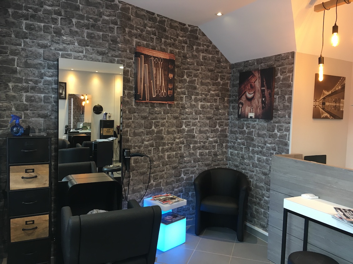 Salon-coiffure-renovation-local-professionnel-courtier-en-travaux- travauxtranquil-orleans